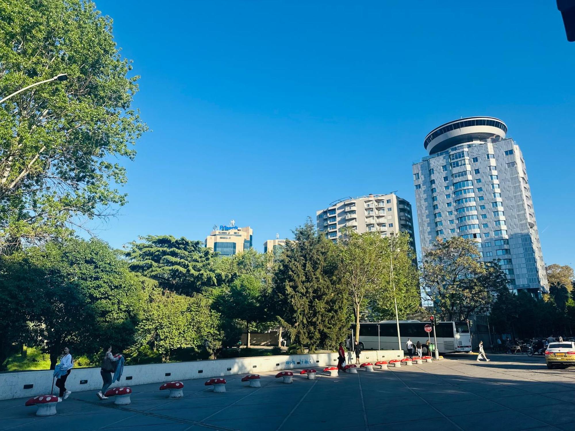 Amo Tower Tirana Center Daire Dış mekan fotoğraf