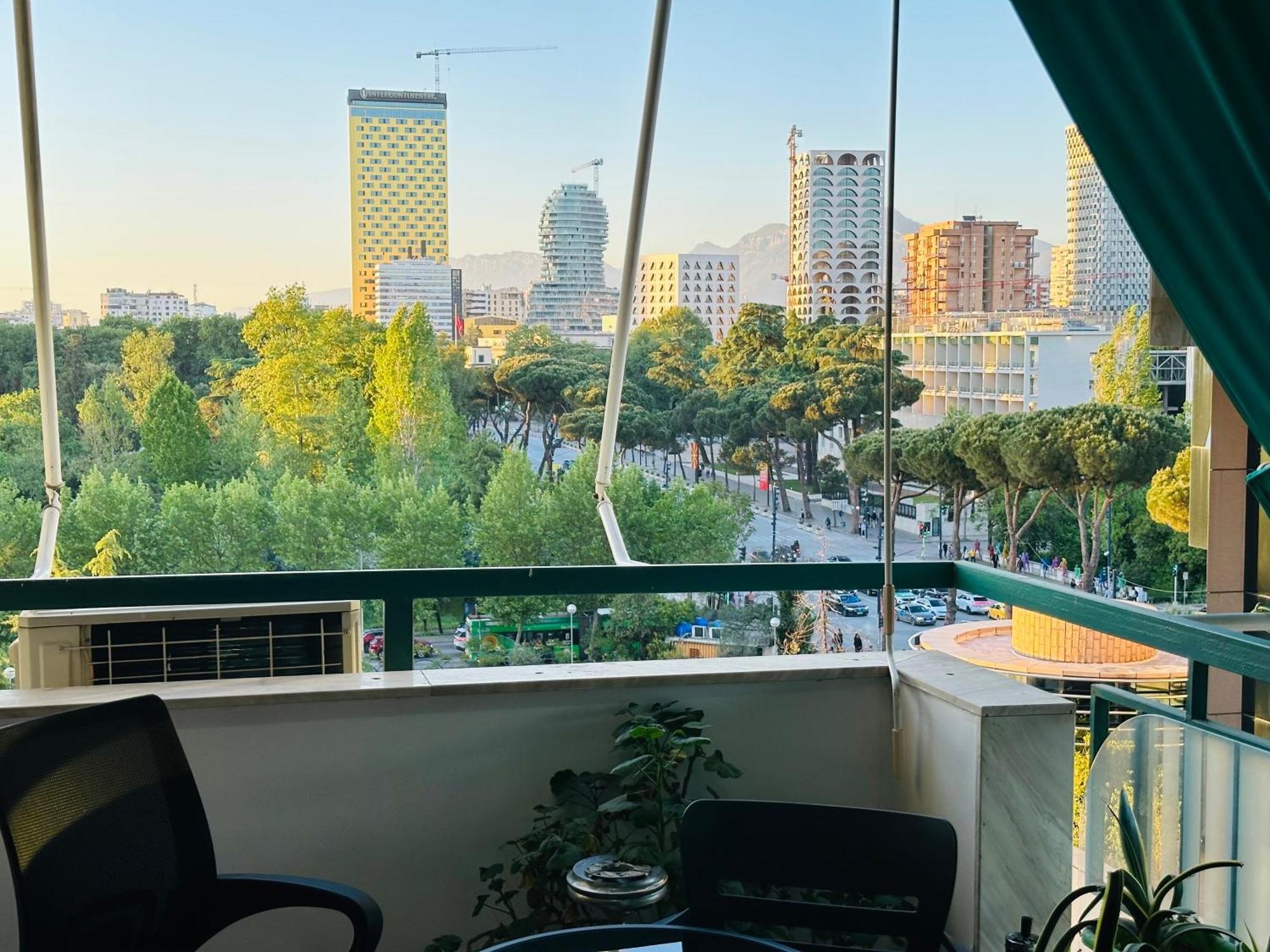 Amo Tower Tirana Center Daire Dış mekan fotoğraf